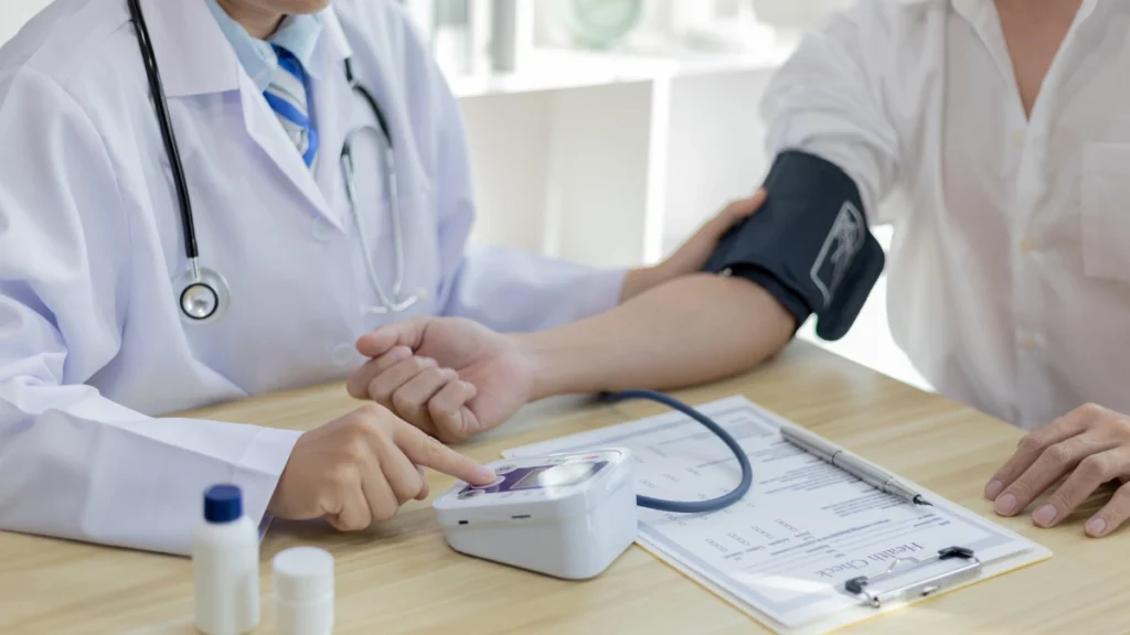 Want to Lead in Public Health? HST Internship Is Hiring Now